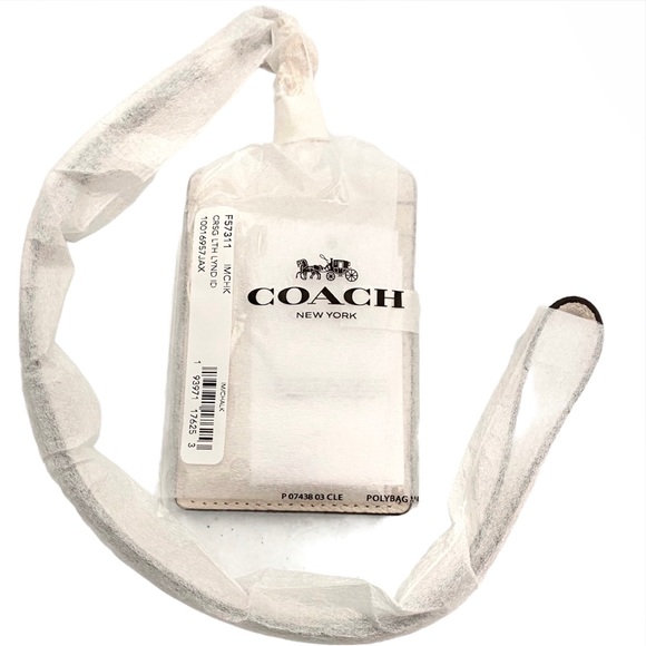 COACH Id Lanyard Chalk Crossgrain Leather - Picture 11 of 12
